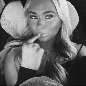 Meet your Posher, Dyllan!